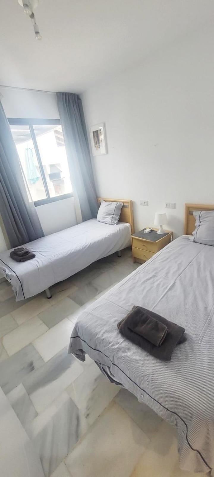 Delightful 2 Bed, Pueblo Evita Apartment Benalmadena